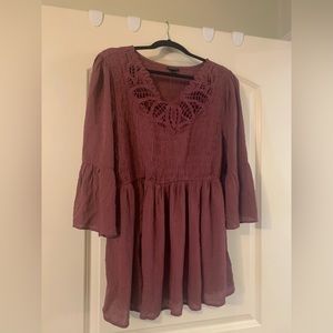 Boho Texture Fan Needed for NWOT Mauve Swiss Dot Torrid Top